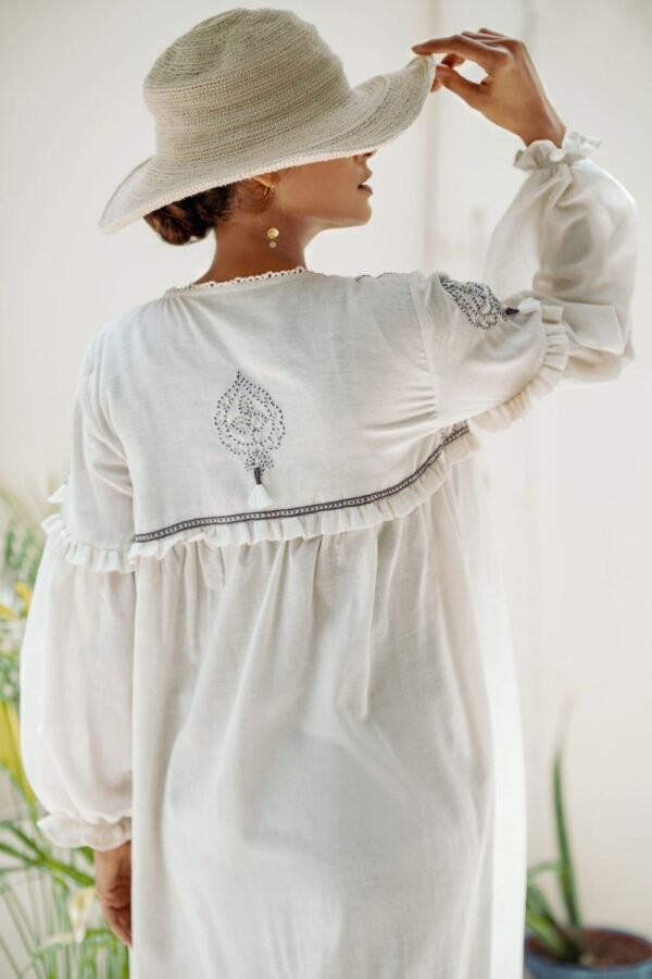 Long Cream Cover-UP