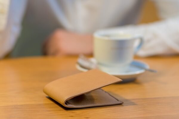 Slim Vegan Wallet -  Camel