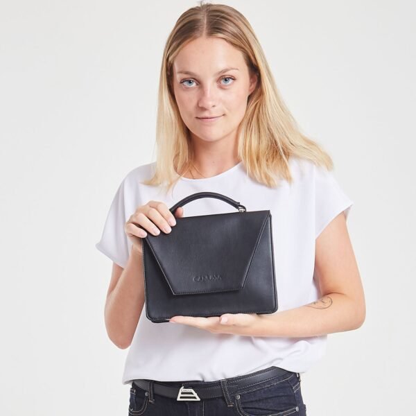 Hybrid Maxi Black - Multifunctional Vegan Bag