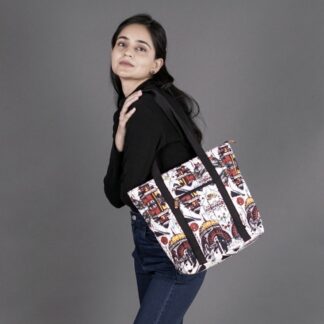 The Buoyancy Tote Bag: Styling