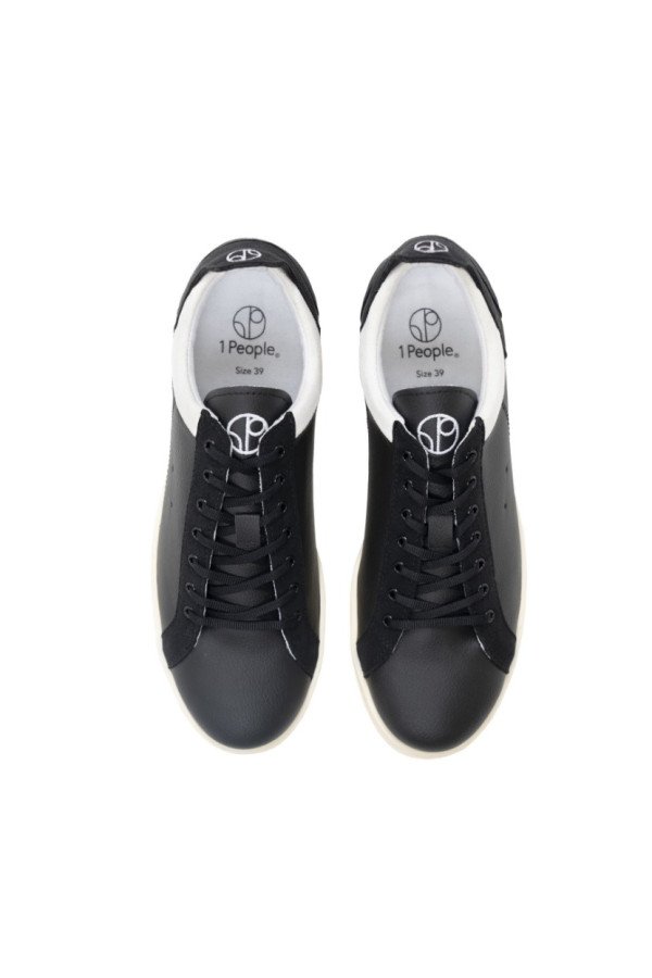 Black Borås Classic Sneakers