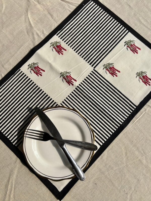 Red & Black Print Dining Table Placemats | Set of 2