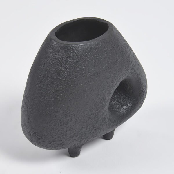 Stout Midnight Terracotta Clay Vase