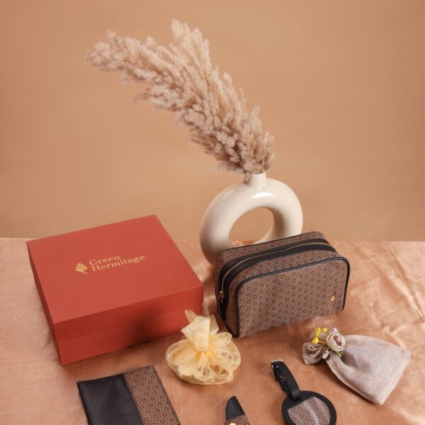 The Voyagers Gift Set