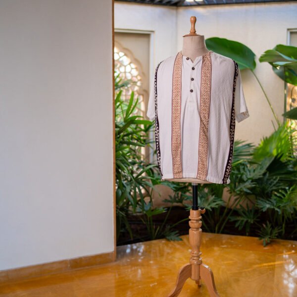 Chafa Beige Organic Cotton Buttoned T-Shirt