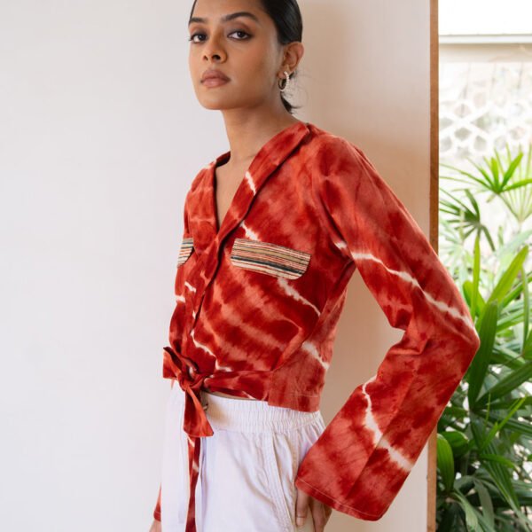 Shehtoot Retro Knot Top